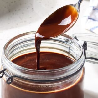 AR-210084-homemade-chocolate-syrup-DDMFS-2x1-hero-e08eb67db6784ee4a8210ae2bf0d5dff